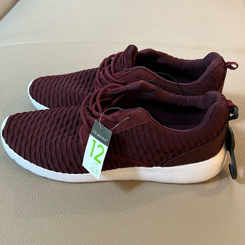 Primark Lightweight  Knit Sneakers size 12